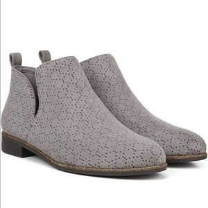 Dr. Scholl’s Be Energized bootie in Gray size 7